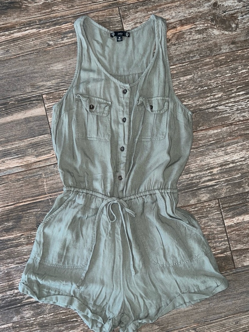 iris Olive Green Sleeveless Button-Front Drawstring Romper
